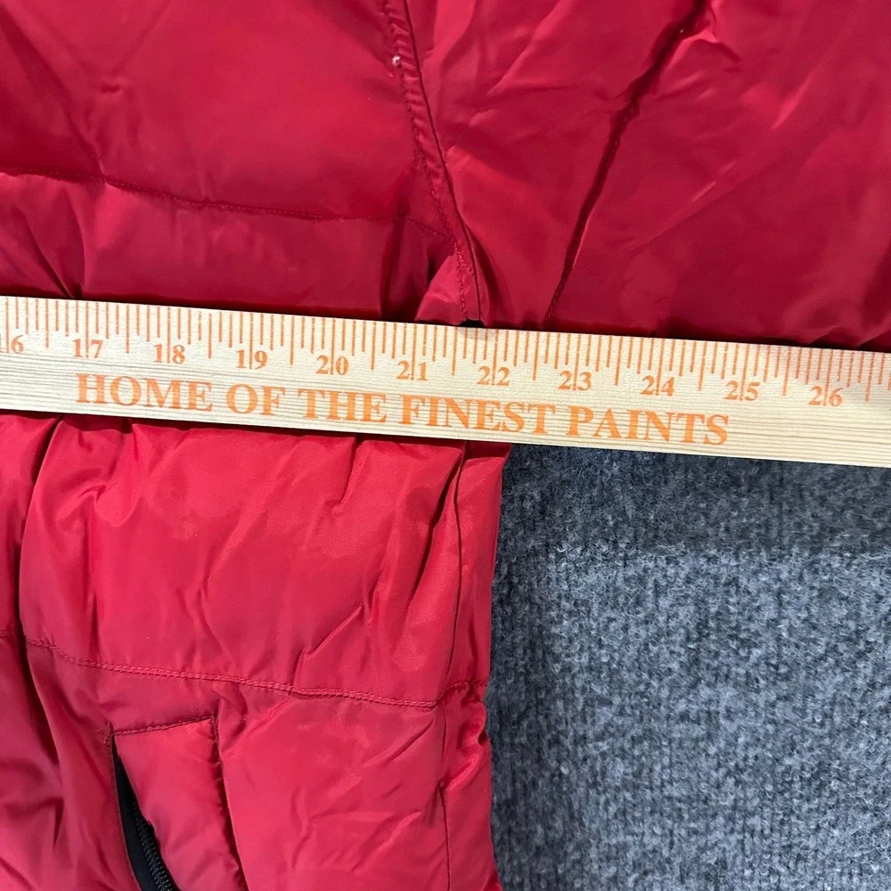 The North Face Puffer Jacket Mens Size M Red Quilted Full Zip Winter Coat